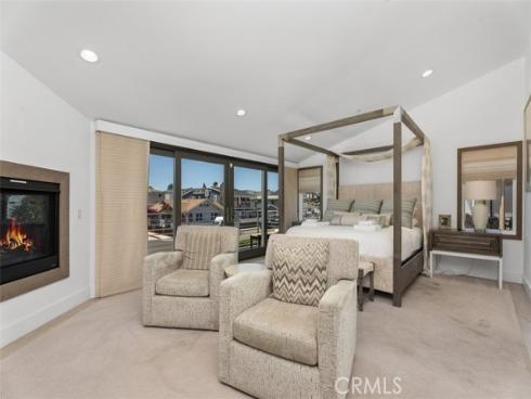 200 E Balboa   Boulevard, Newport Beach, CA