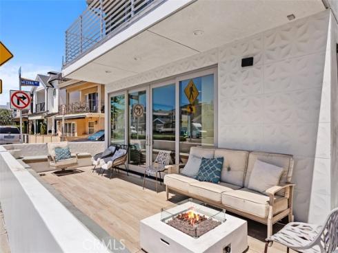 200 E Balboa   Boulevard, Newport Beach, CA