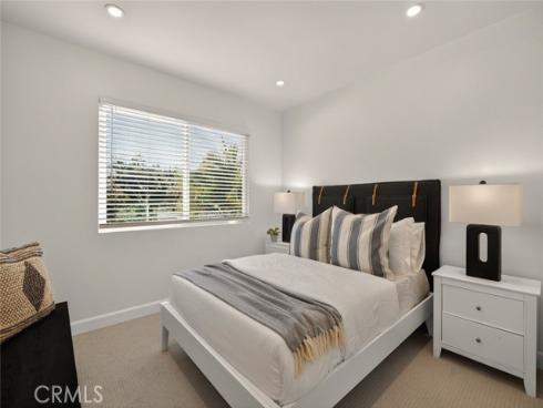 2428  Vista Hogar  , Newport Beach, CA