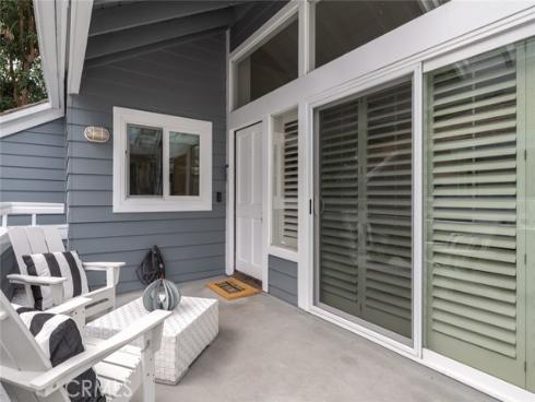 105  Hartford  , Newport Beach, CA