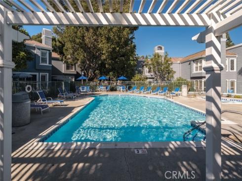 105  Hartford  , Newport Beach, CA