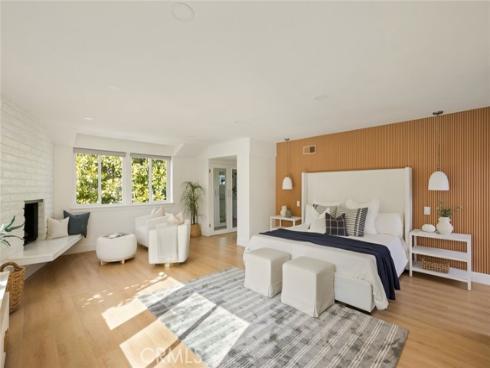 1585  Miramar  , Newport Beach, CA