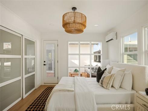 1585  Miramar  , Newport Beach, CA