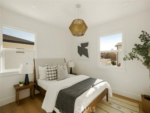 1585  Miramar  , Newport Beach, CA