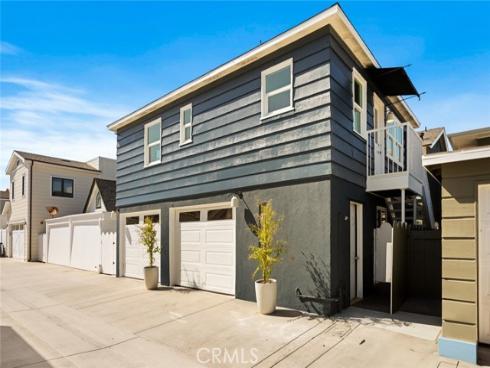 1585  Miramar  , Newport Beach, CA