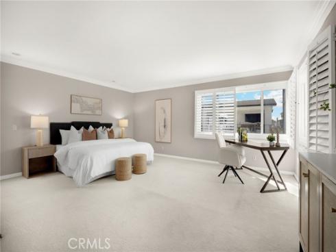 1819 W Bay  B  Avenue, Newport Beach, CA