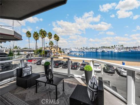 1819 W Bay  B  Avenue, Newport Beach, CA