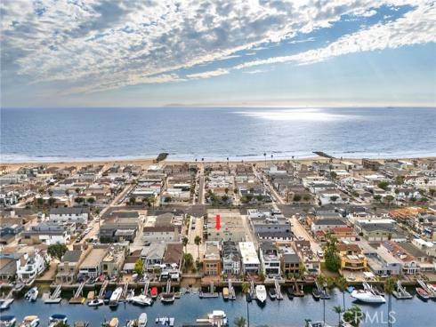 213  41st  , Newport Beach, CA