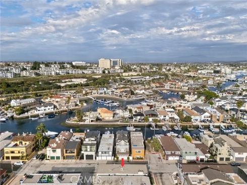 213  41st  , Newport Beach, CA