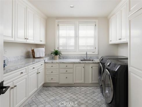 125  Kings   Place, Newport Beach, CA