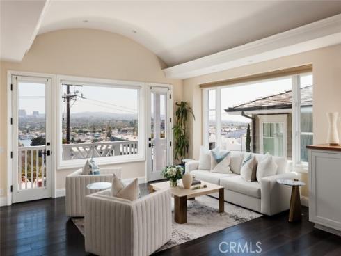 125  Kings   Place, Newport Beach, CA