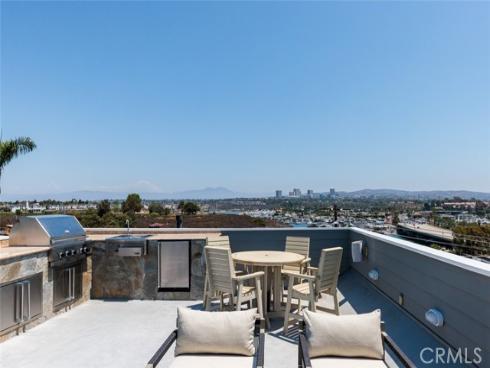 125  Kings   Place, Newport Beach, CA