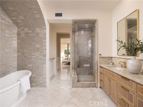 8  Gleneagles   Drive, Newport Beach, CA