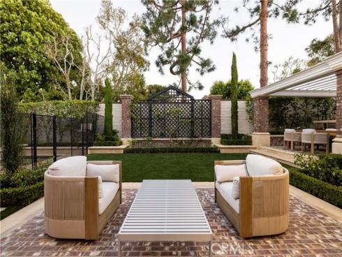 8  Gleneagles   Drive, Newport Beach, CA