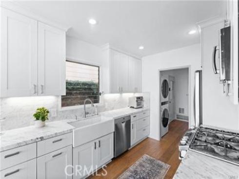 11  Harbor   Island, Newport Beach, CA