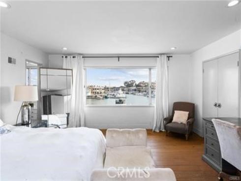 11  Harbor   Island, Newport Beach, CA