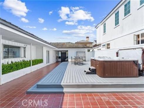 11  Harbor   Island, Newport Beach, CA