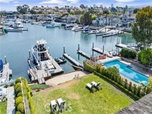 11  Harbor   Island, Newport Beach, CA