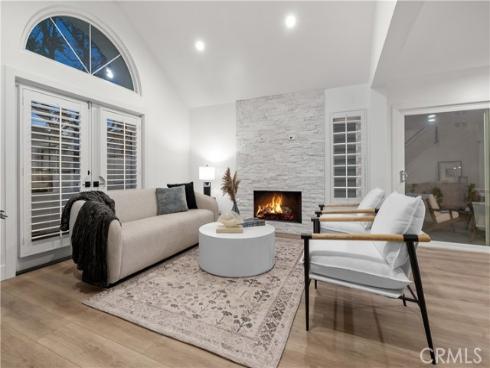 78  Pelican   Court, Newport Beach, CA