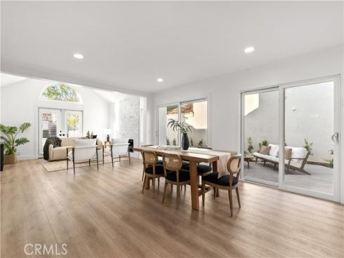 78  Pelican   Court, Newport Beach, CA