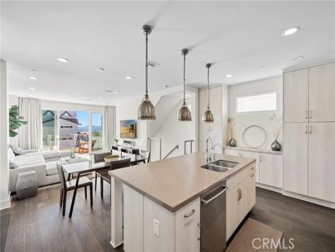 5512  Seashore  , Newport Beach, CA