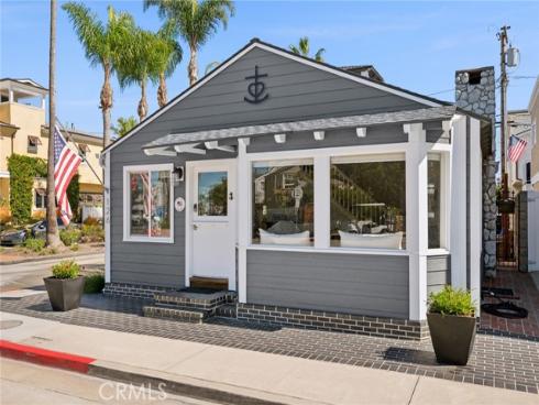 126  Collins  , Newport Beach, CA