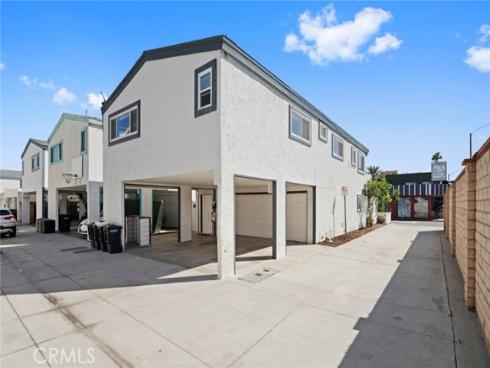 203  Cedar  A & B  Street, Newport Beach, CA