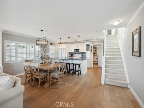 231  Canal  , Newport Beach, CA