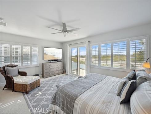 231  Canal  , Newport Beach, CA