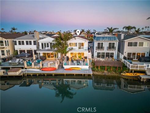 231  Canal  , Newport Beach, CA