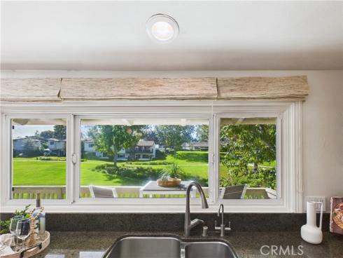 519  Vista Flora  , Newport Beach, CA