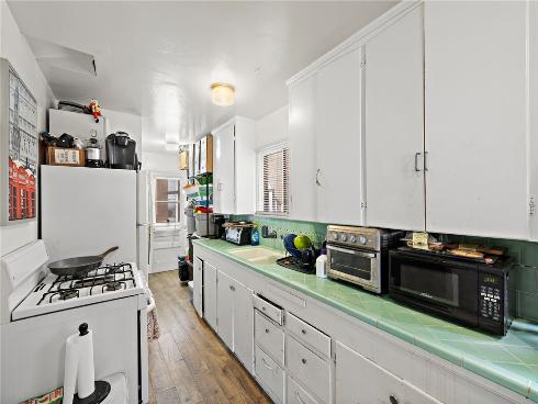 3709 W Balboa  , Newport Beach, CA