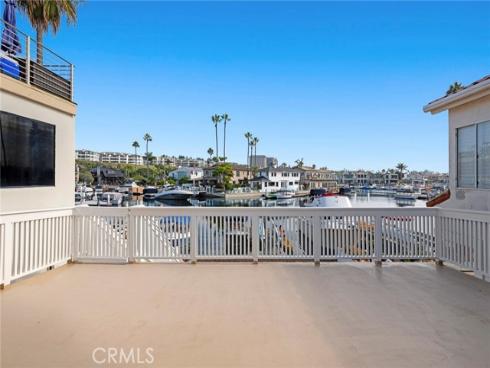 4208  River  , Newport Beach, CA