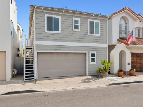 4208  River  , Newport Beach, CA