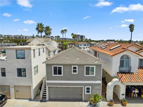 4208  River  , Newport Beach, CA