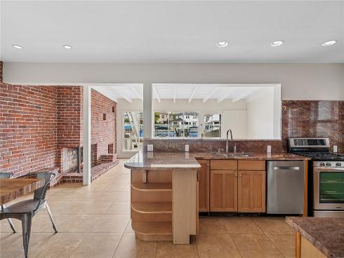 4208  River  , Newport Beach, CA