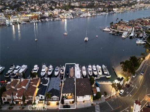 3322  Via Lido  , Newport Beach, CA