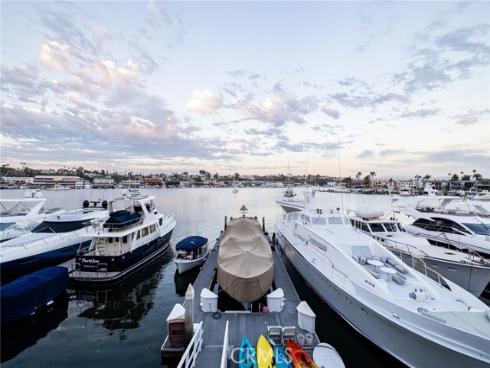 3322  Via Lido  , Newport Beach, CA