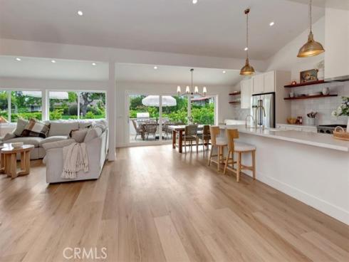 503  Vista Grande  , Newport Beach, CA