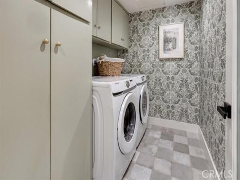 503  Vista Grande  , Newport Beach, CA