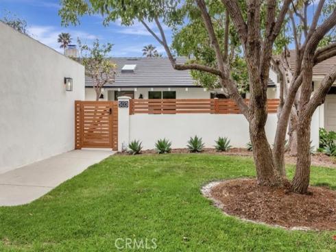 503  Vista Grande  , Newport Beach, CA