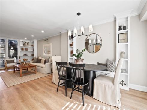 2209  Vista Huerta  , Newport Beach, CA