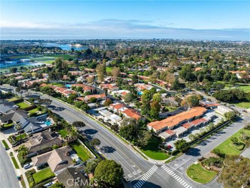 2209  Vista Huerta  , Newport Beach, CA