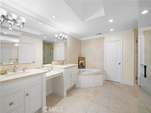 18  Rue Grand Vallee  , Newport Beach, CA