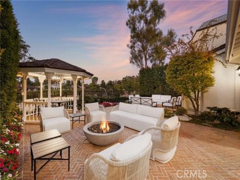 18  Rue Grand Vallee  , Newport Beach, CA
