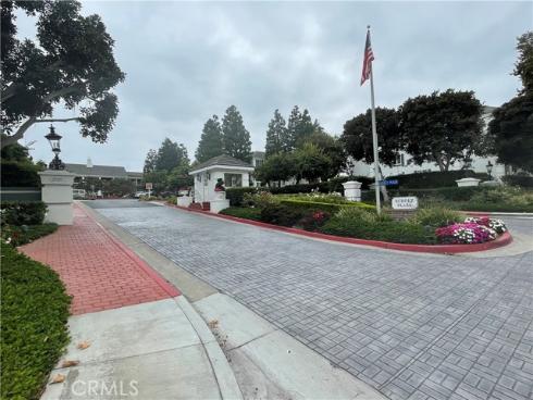 101  Scholz  123  Plaza, Newport Beach, CA