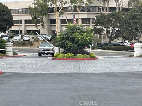101  Scholz  123  Plaza, Newport Beach, CA