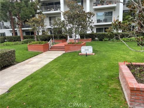 101  Scholz  123  Plaza, Newport Beach, CA