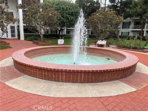 101  Scholz  123  Plaza, Newport Beach, CA