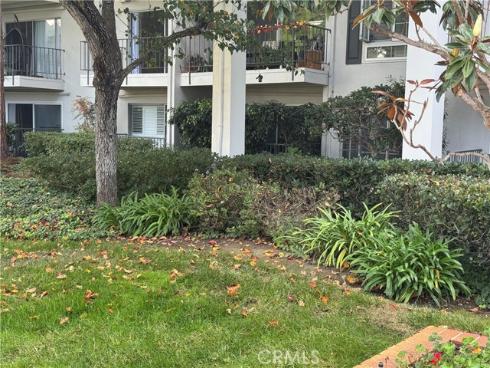 101  Scholz  123  Plaza, Newport Beach, CA